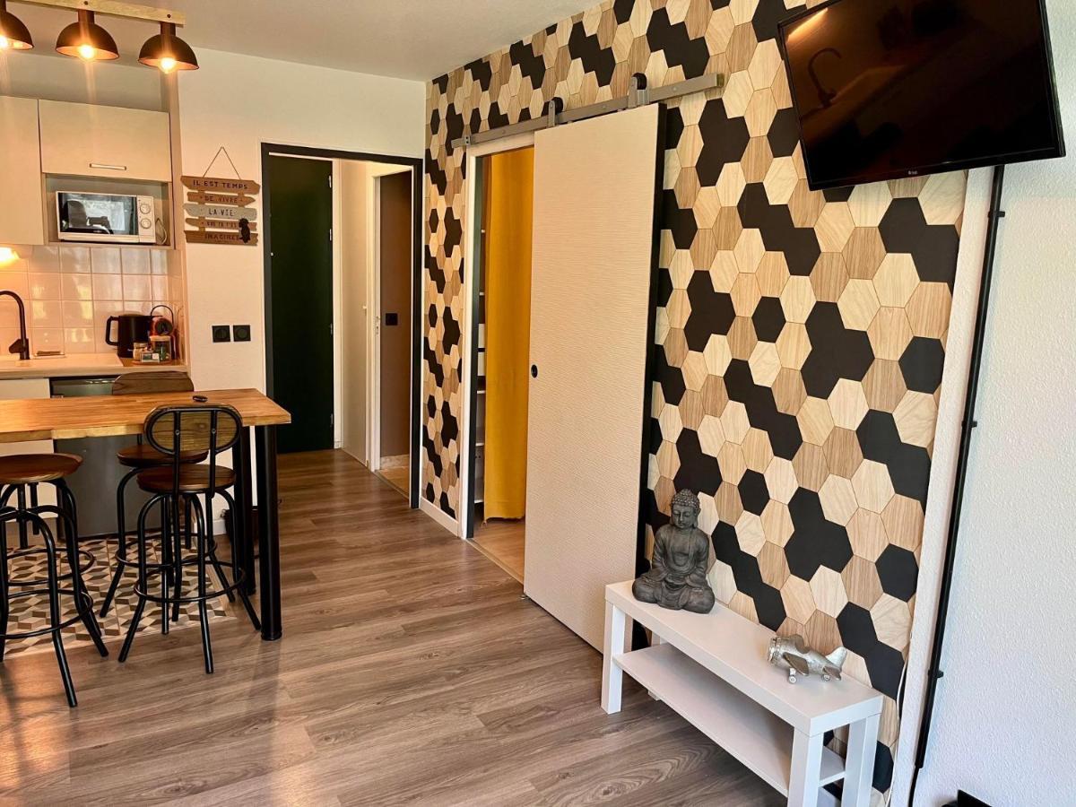 Appartement Le Freya Avec Terrasse A 5 Min Honfleur - Piscine - Parking - Wifi Équemauville Dış mekan fotoğraf
